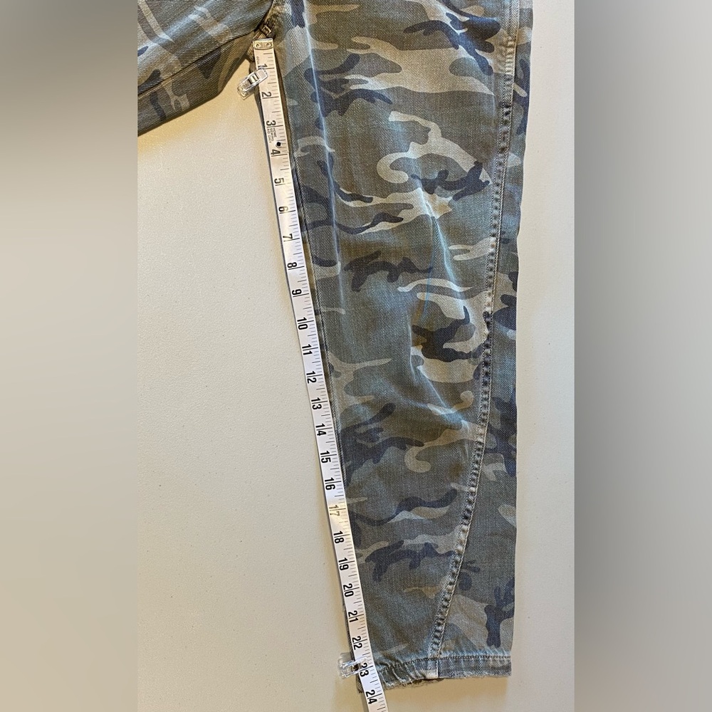 AMO Camo Slouch Cropped Trousers, size 27 - Picture 11 of 12